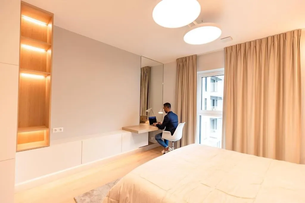 Henry'S Appt With A Private Suite 414 - Shared Kitchen Luxembourg 0*,  Luxembourg