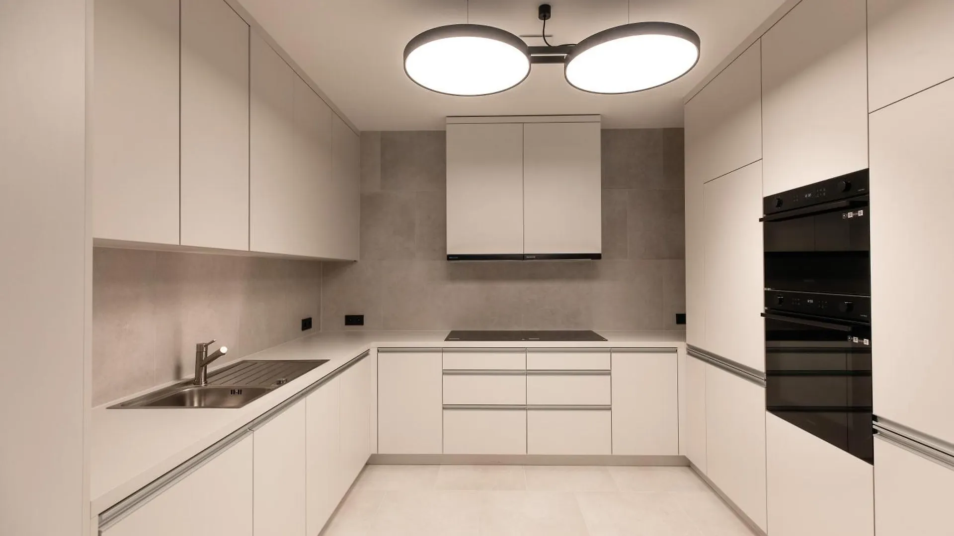 Henry'S Appt With A Private Suite 414 - Shared Kitchen Luxembourg Apartment